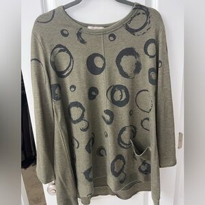 Jess and Jane tunic with pocket